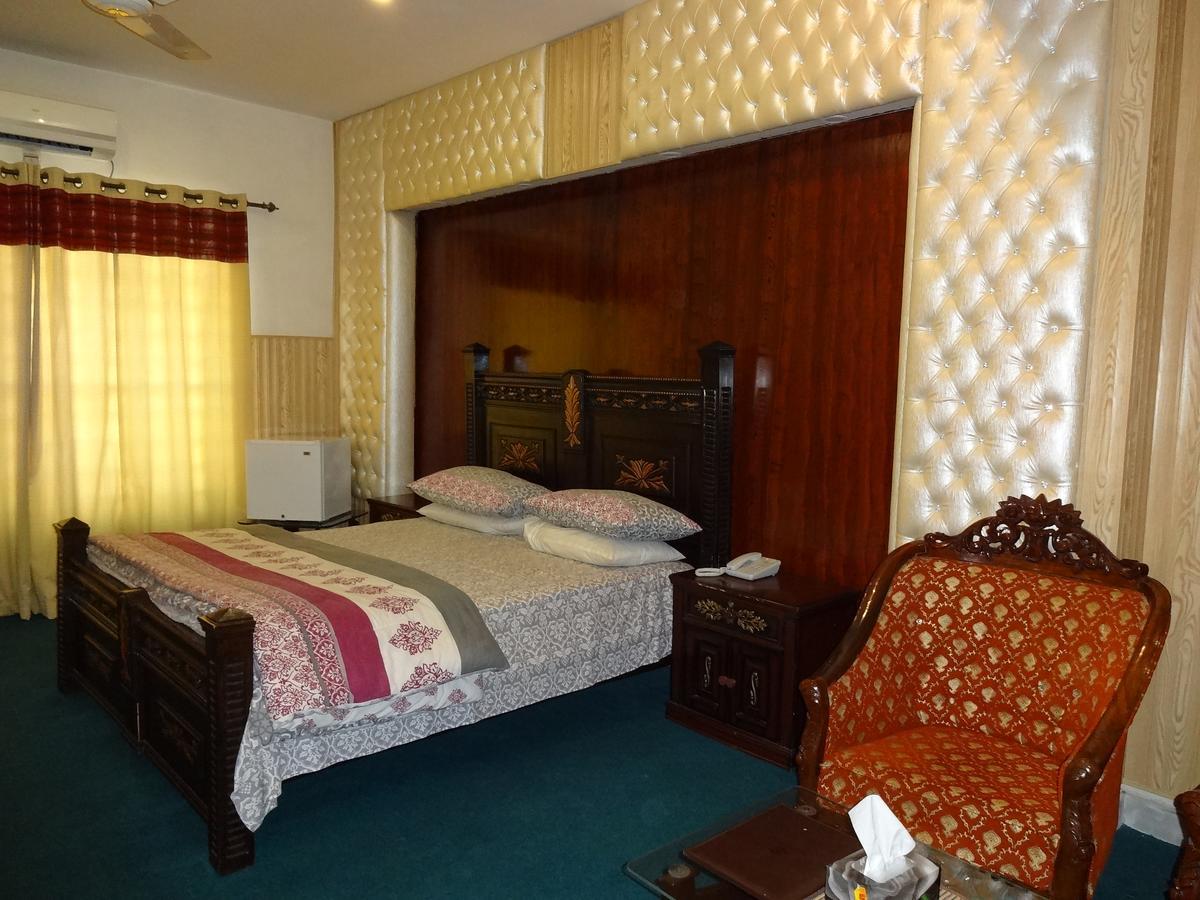 Divine Hotel Ραβαλπίντι Εξωτερικό φωτογραφία